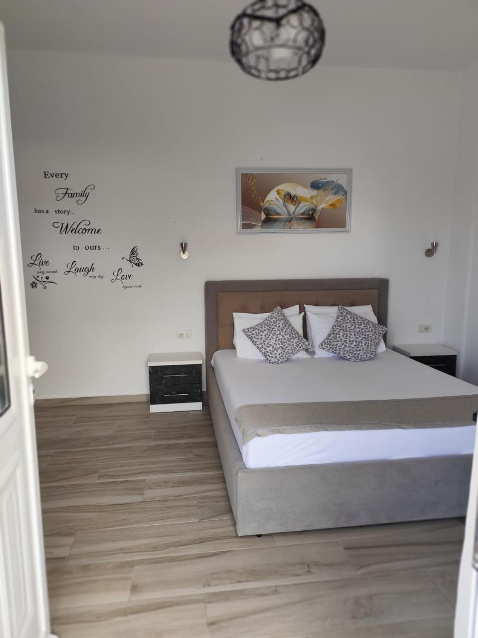 M&J Home Ксамил Экстерьер фото
